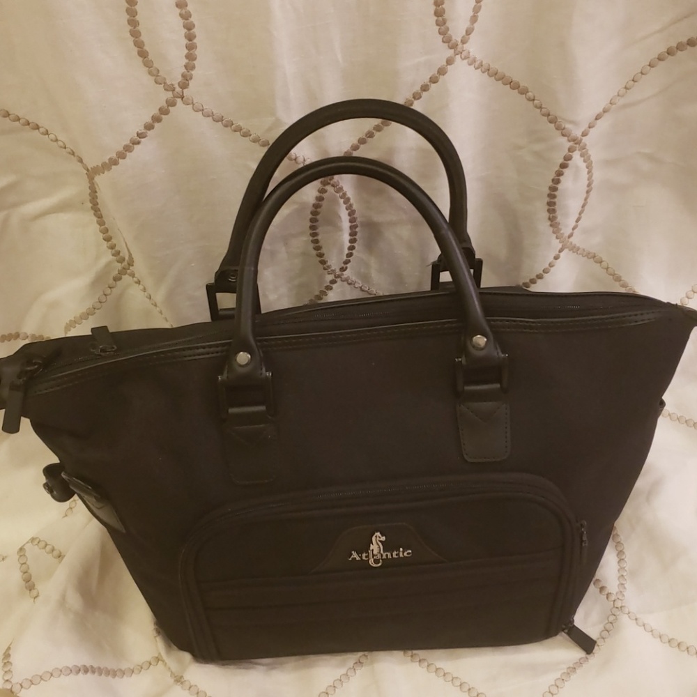 NWOT travel bag